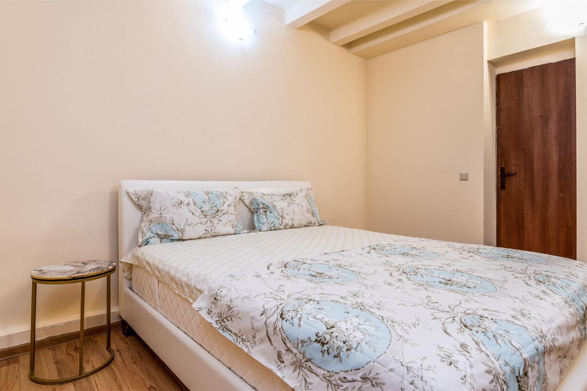 Romana Boutique Букурещ Екстериор снимка