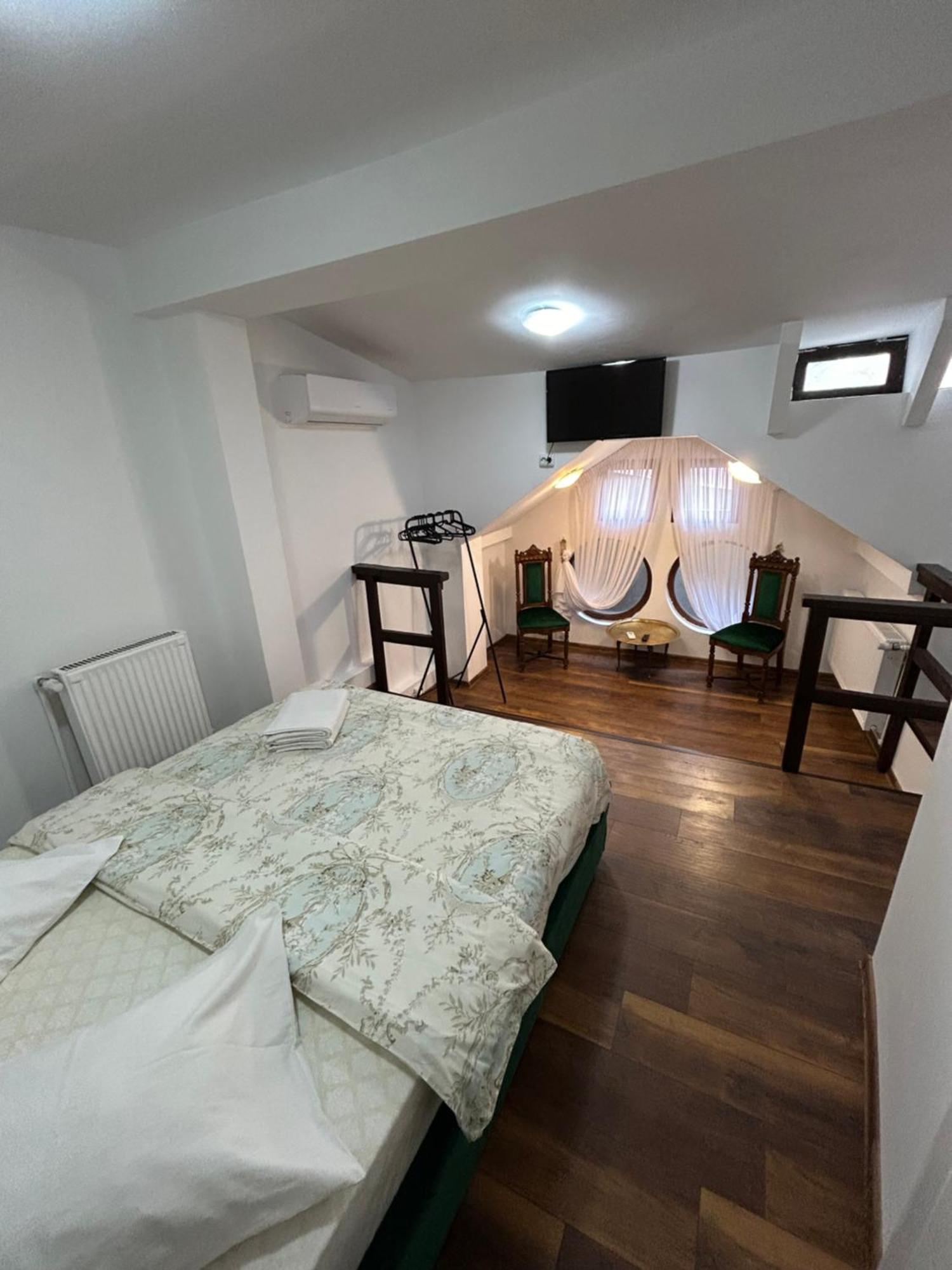 Romana Boutique Букурещ Екстериор снимка